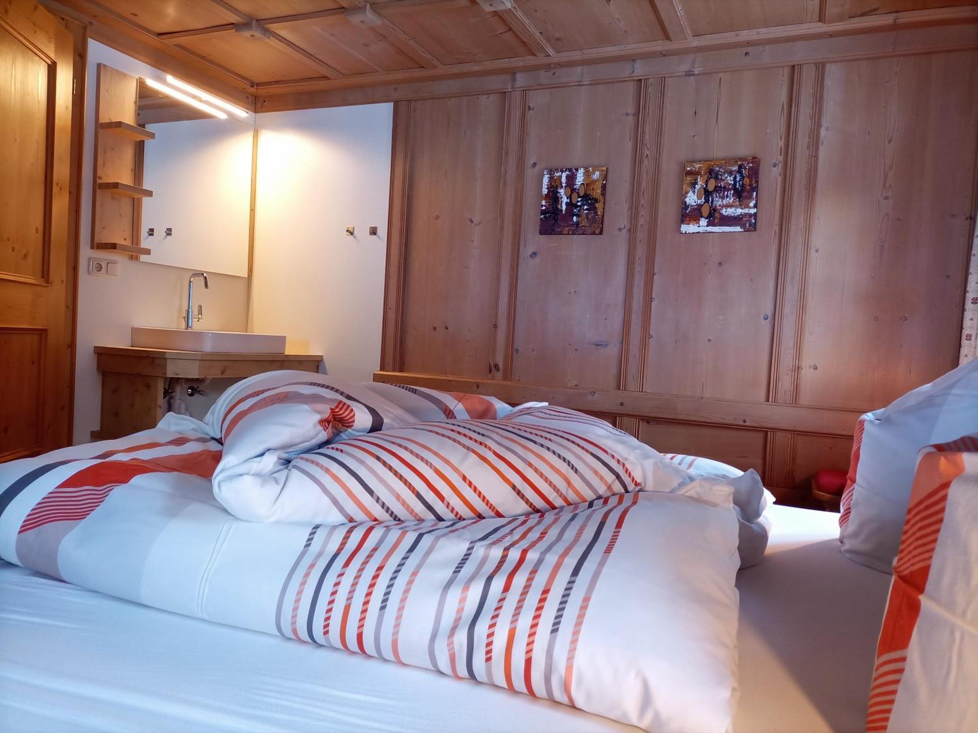 Villa Plonerhof Hopfgarten in Defereggen Zimmer foto